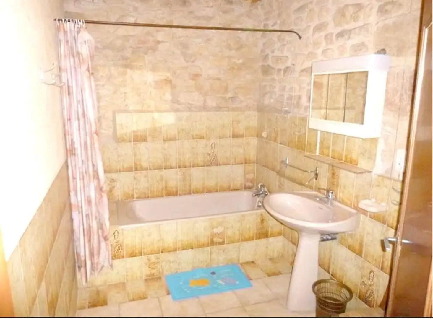 House With 5 Bedrooms in Plazac, With Private Pool, Furnished Garden a