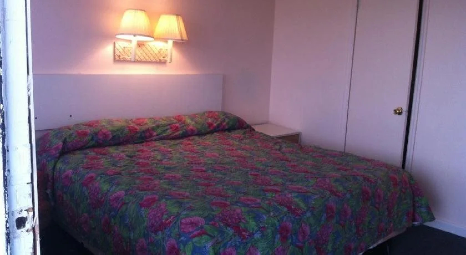 Surfside Motel