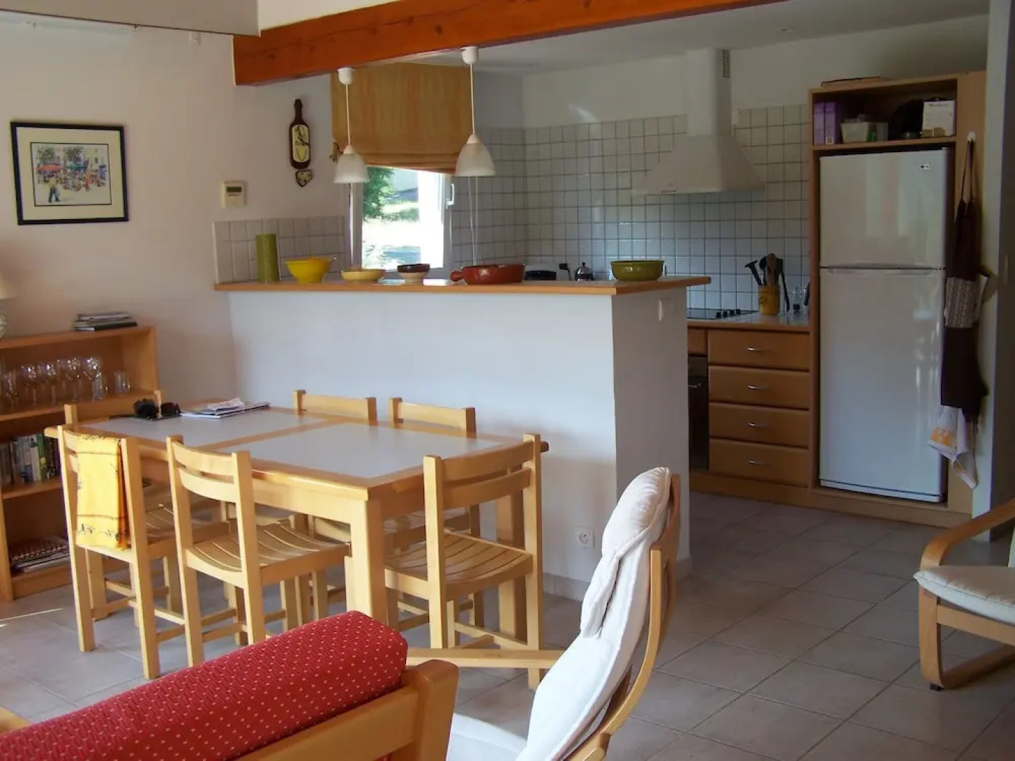 Homey Bungalow With Dishwasher on a Green Domain