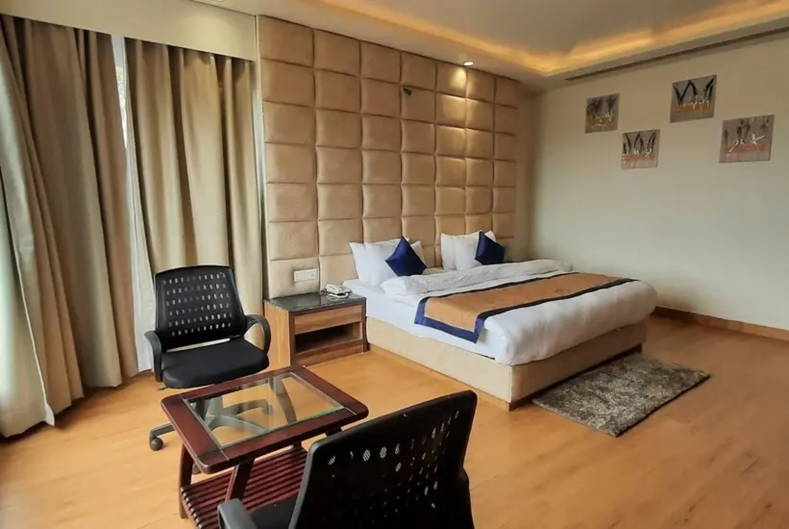 Sparsh Hotel & Resort