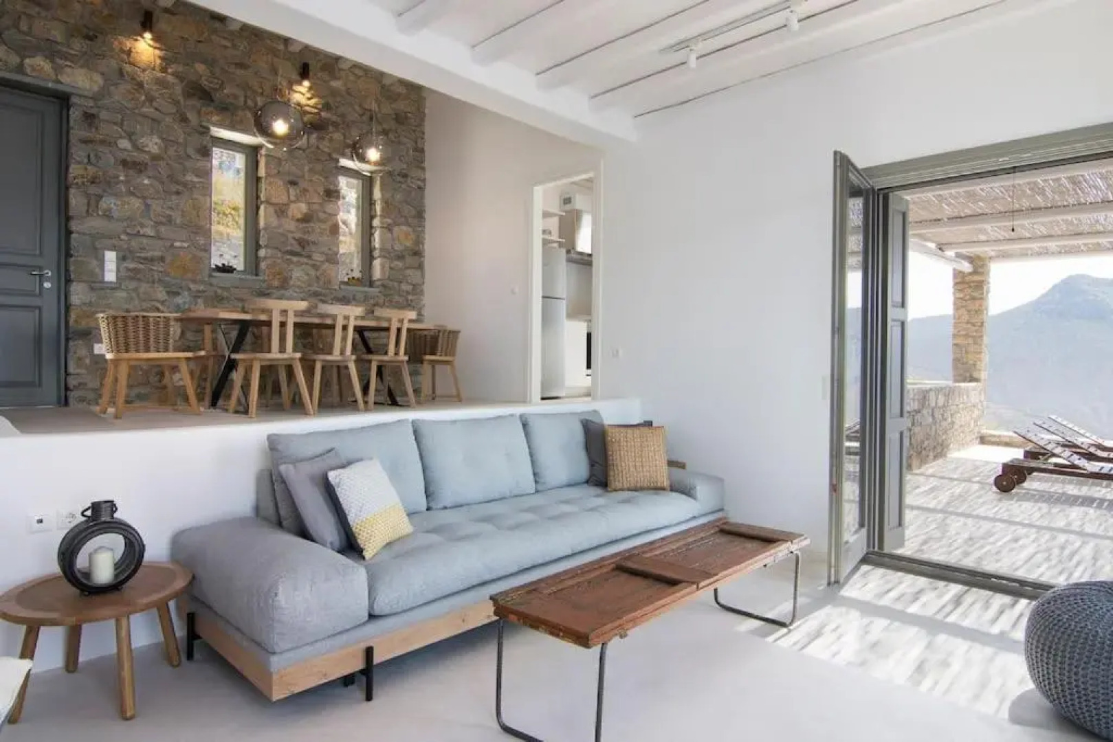 Dreamy Cycladic Luxury Summer Villa 1