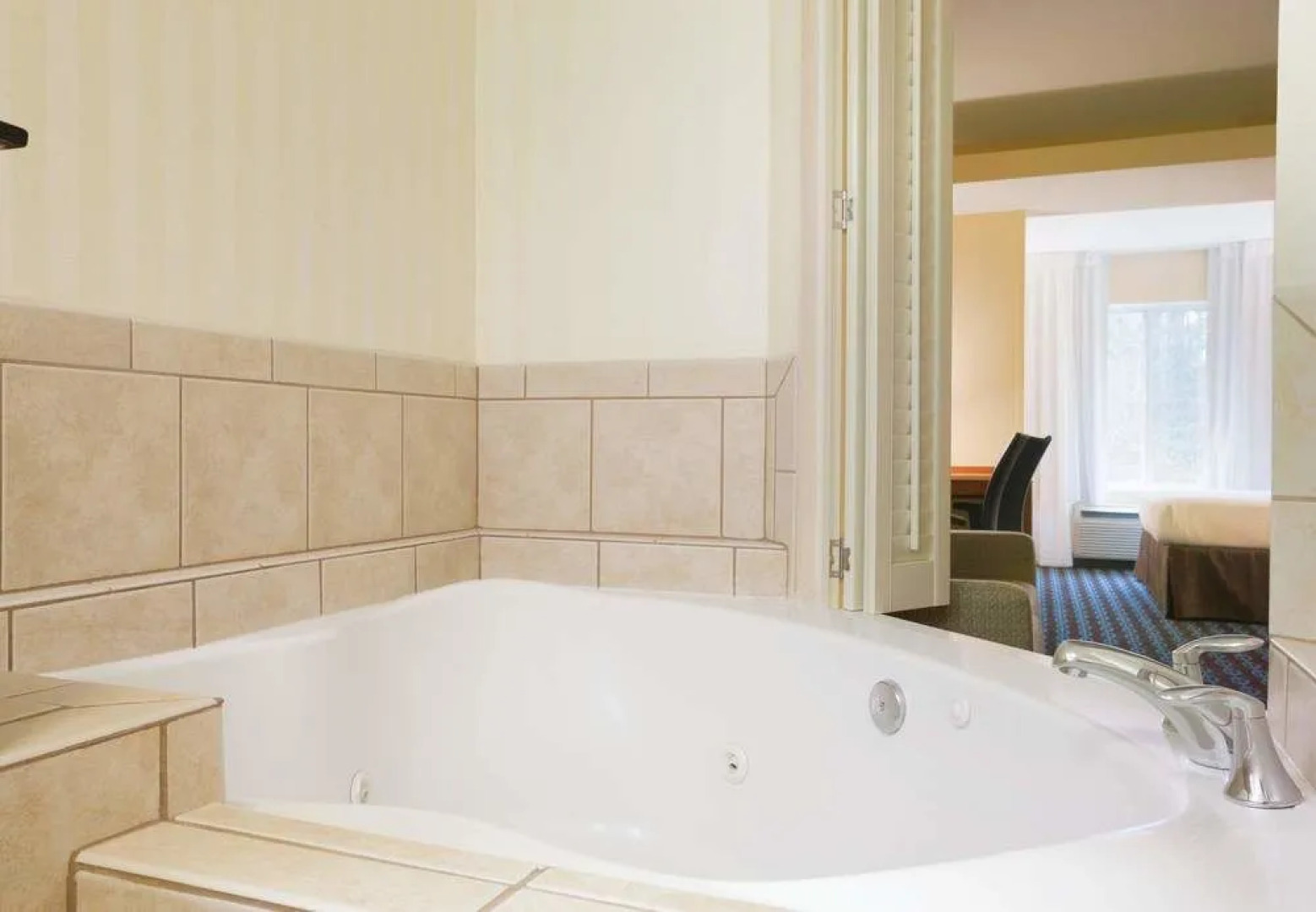 Fairfield Inn & Suites Columbia Northeast