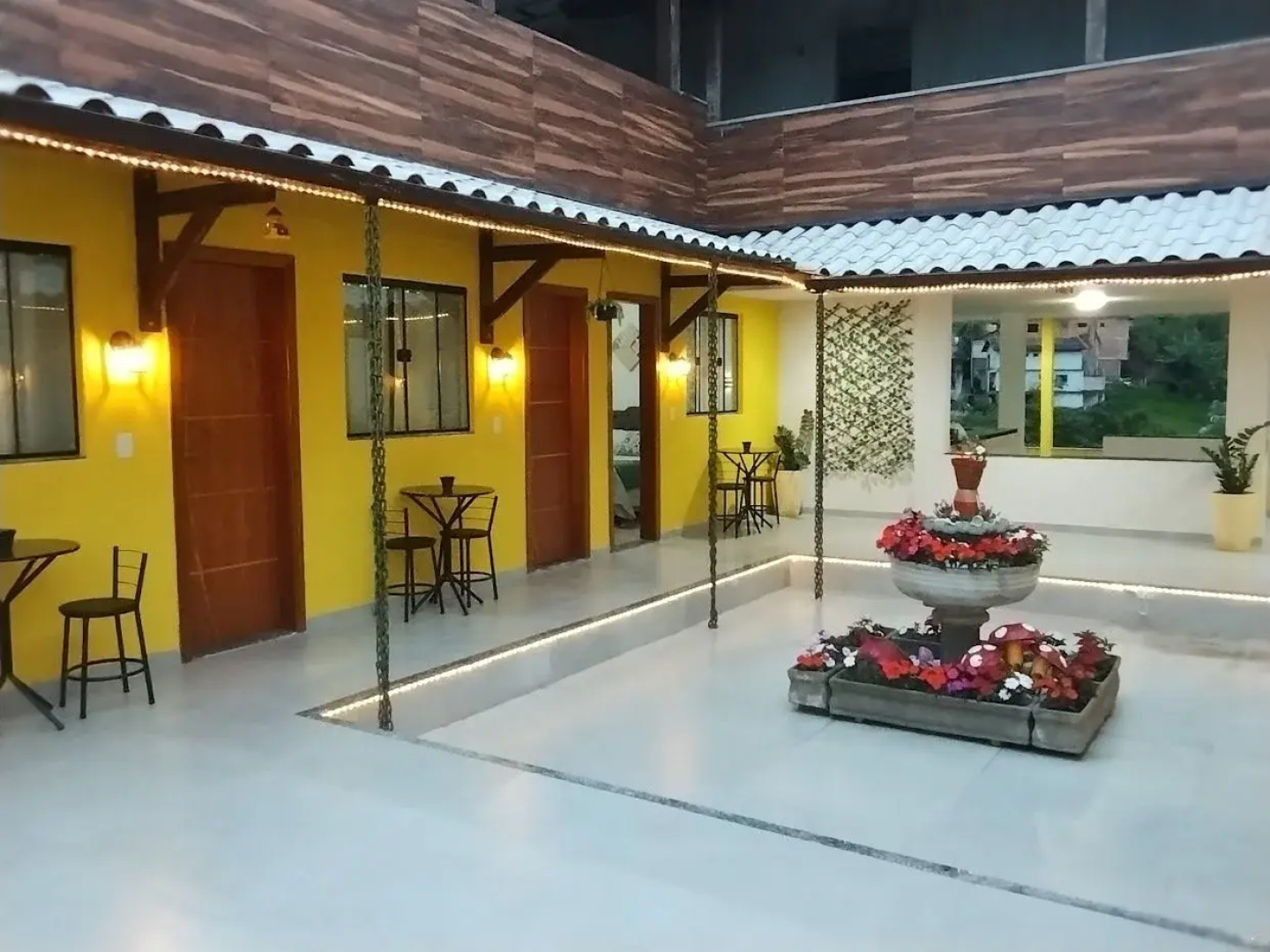 Pousada e Hospedagem Encantos da Serra