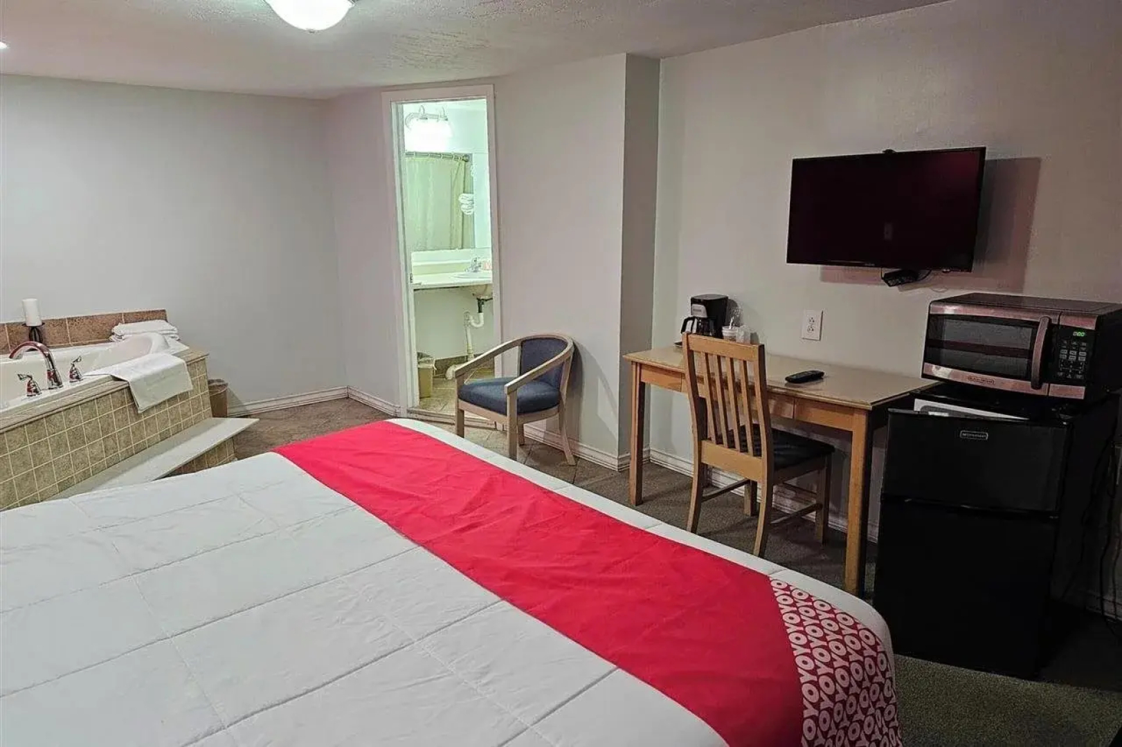 OYO Hotel Starlite Seneca Falls