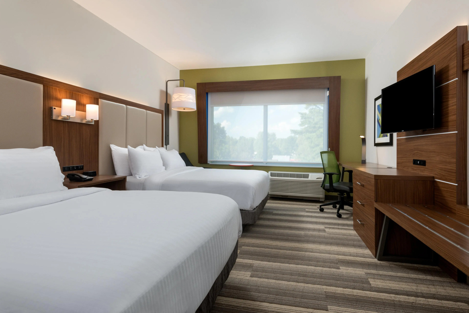 Holiday Inn Express Queensbury - Lake George Area by IHG
