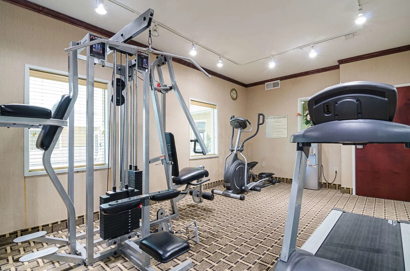 Holiday Inn Express & Suites Olathe South by IHG