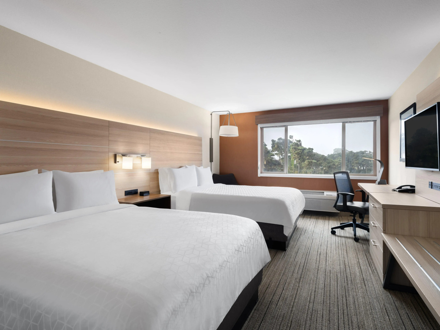 Holiday Inn Express Ft Bragg by IHG