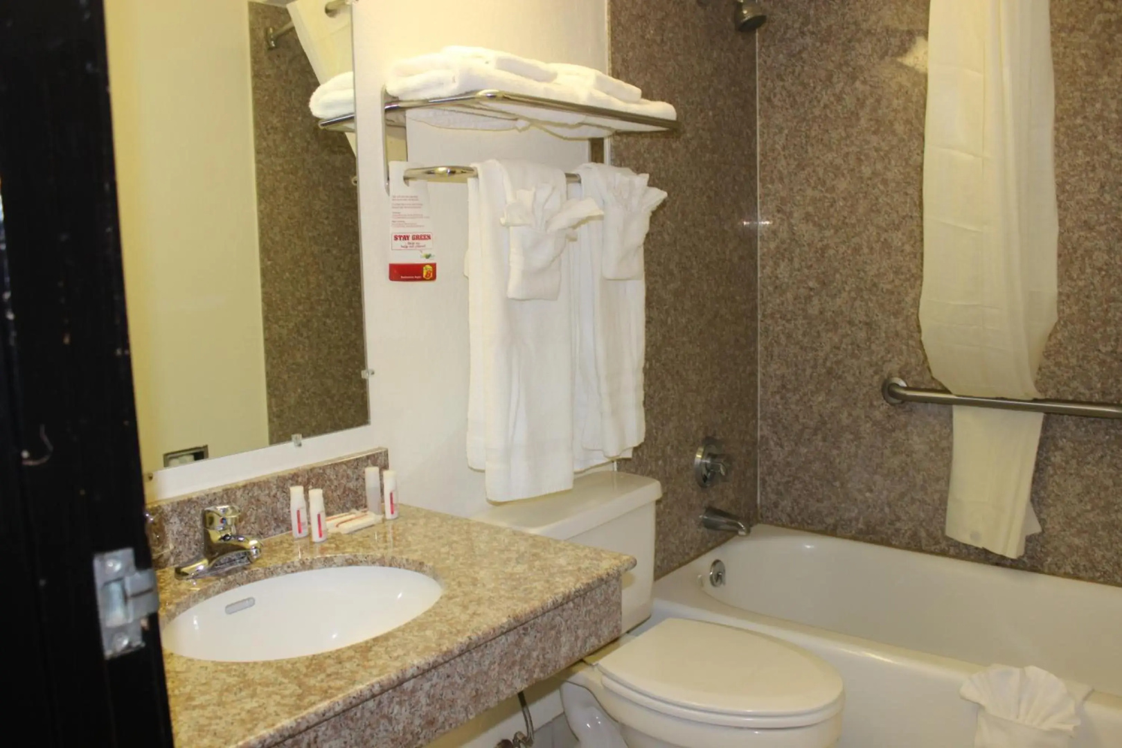 Super 8 by Wyndham Tuscaloosa
