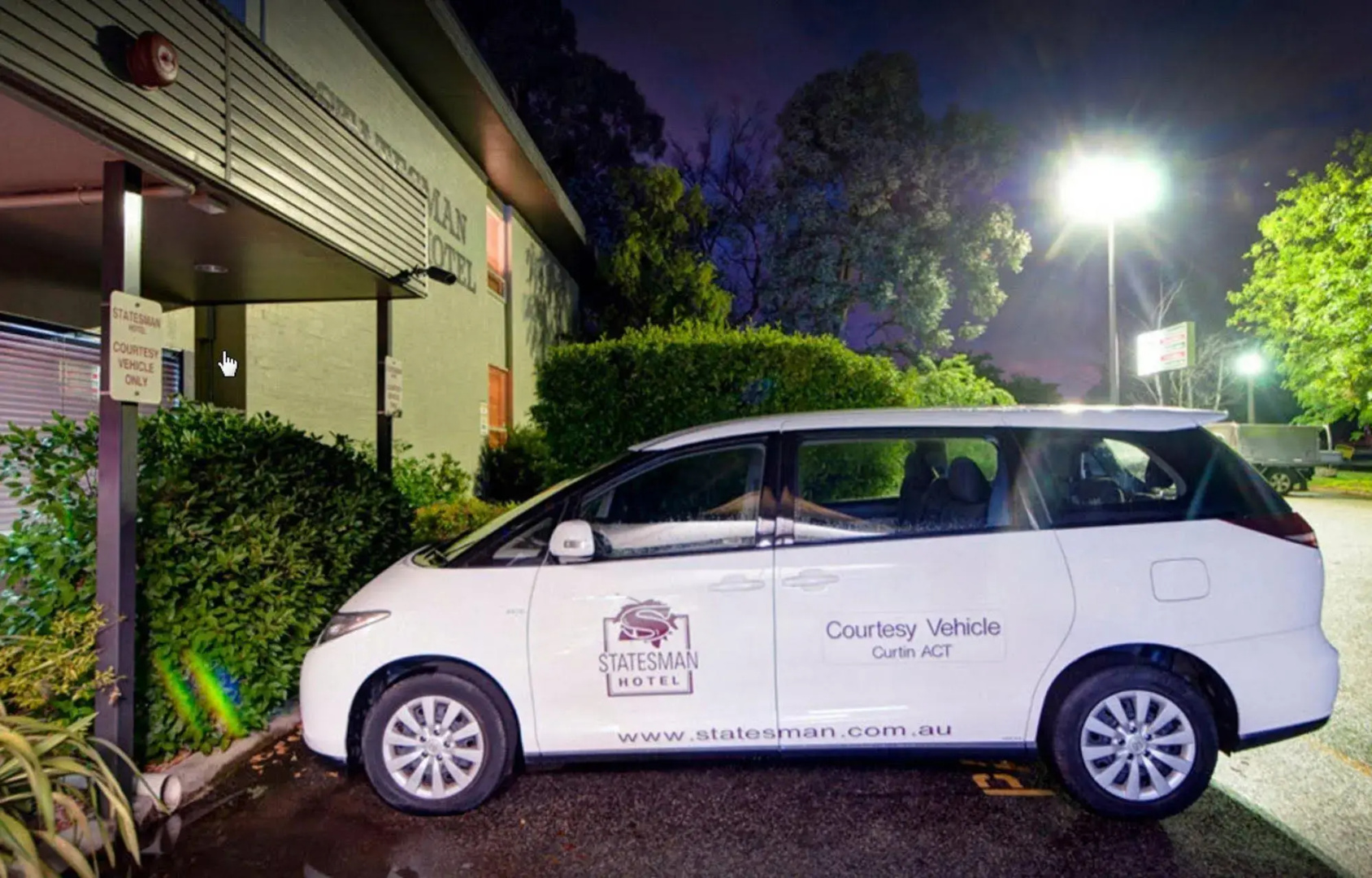 Statesman Hotel