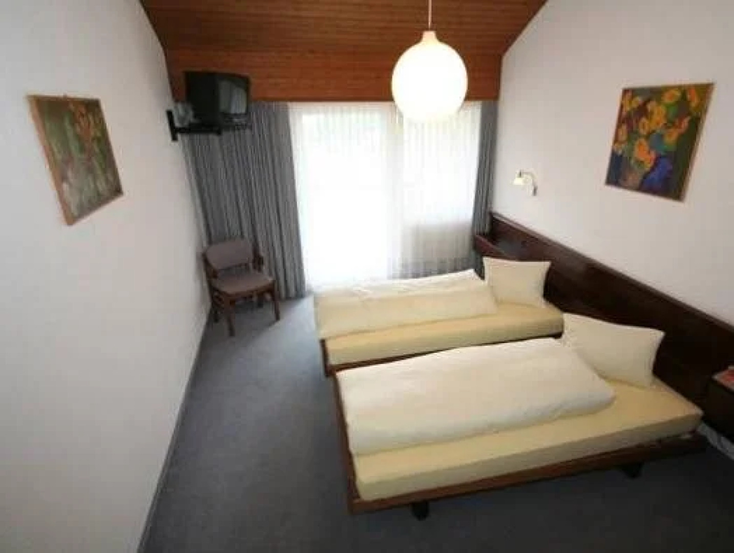 Hotel Restaurant Kerenzerberg