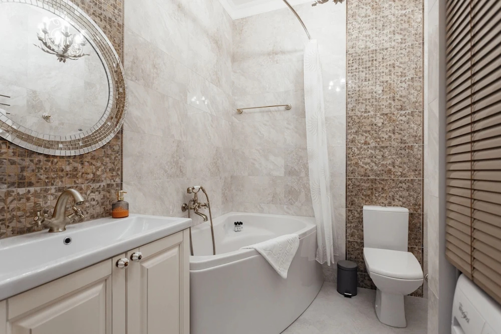 Apartment Frantsuzky Bulvar 60 G