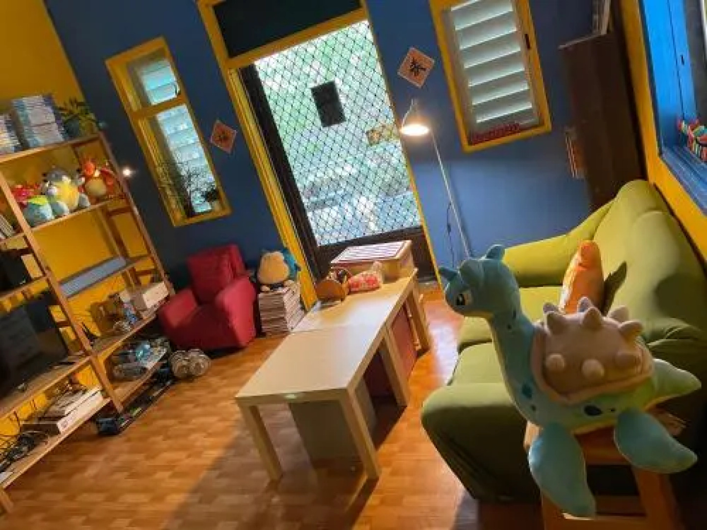 Backpacker Dog Hostel