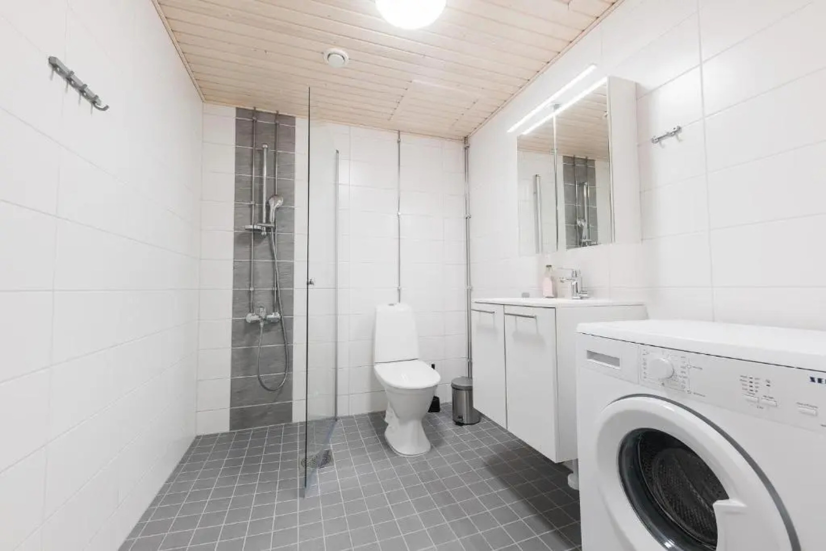 Forenom Serviced Apartments Neilikkatie