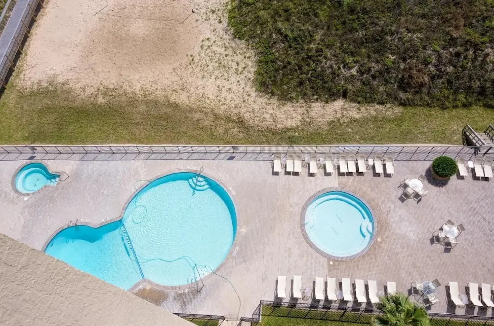 Beachfront Condo w Panoramic 12th-floor Gulf View!