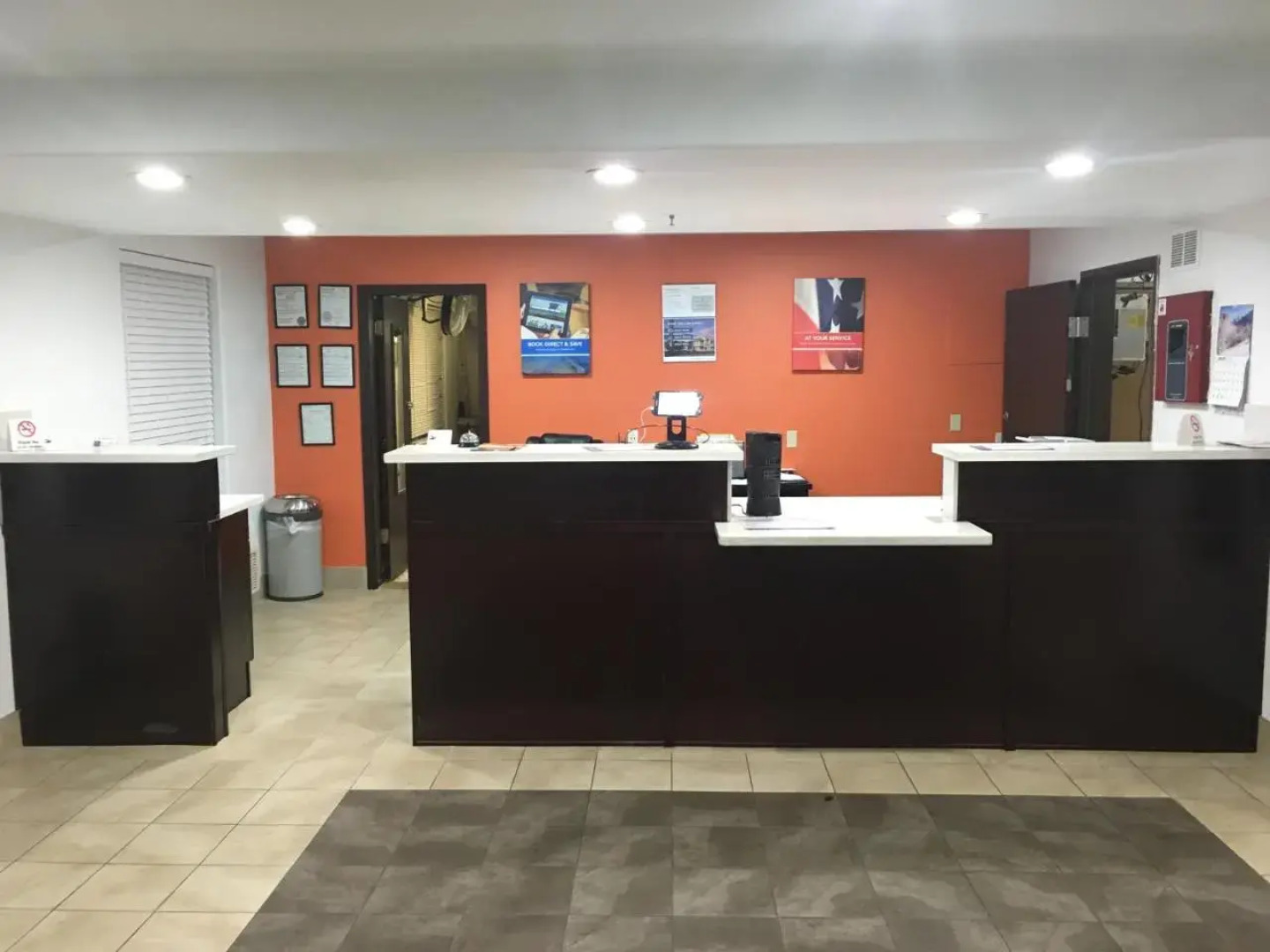 Superstition Inn and Suites