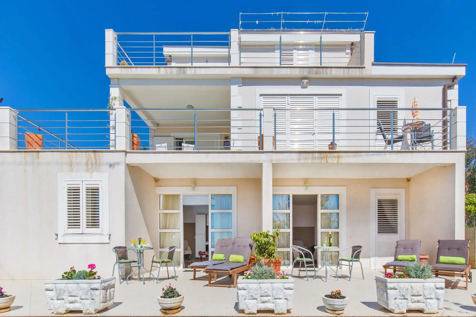 Residences Island View