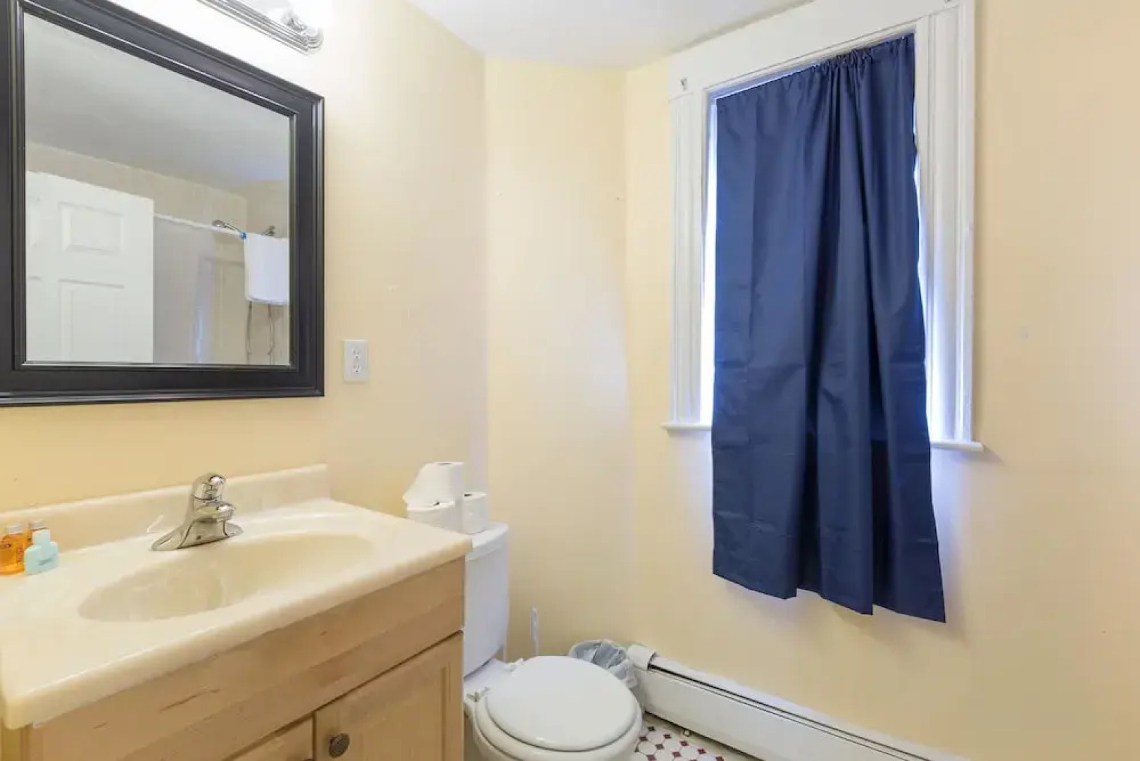 Airy Apartments by Starlight Suites