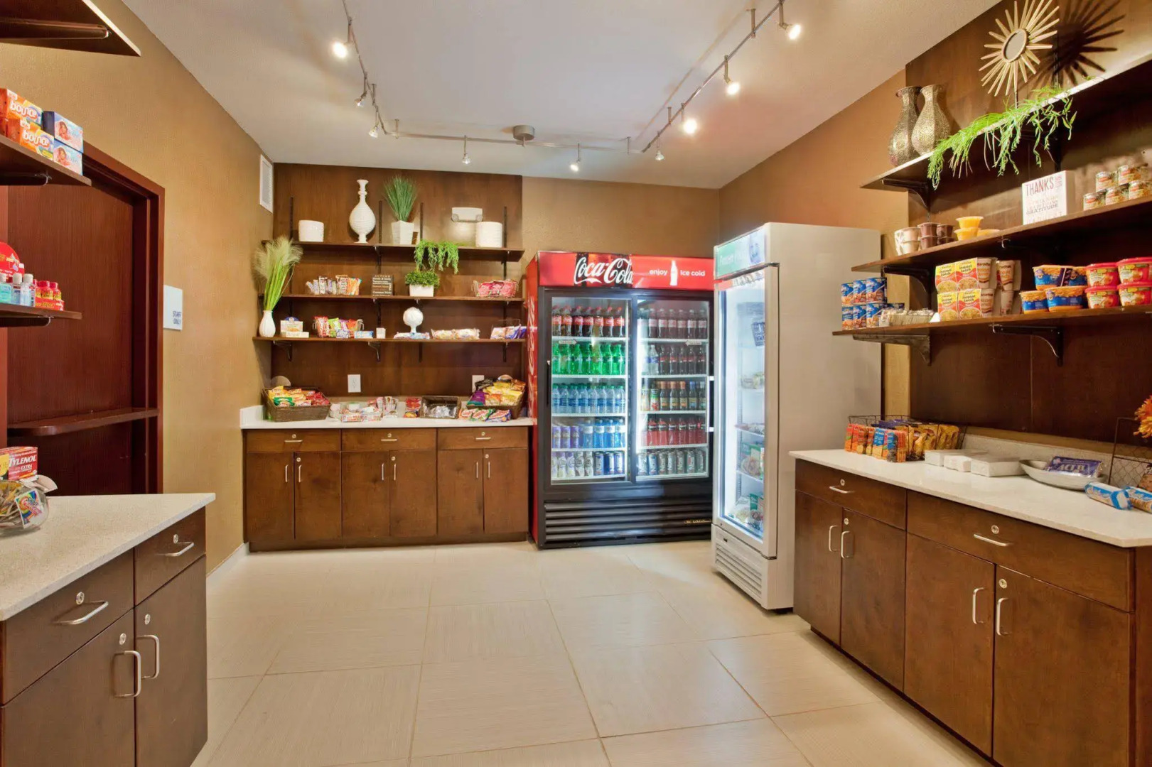 Holiday Inn Express & Suites St Louis Airport by IHG