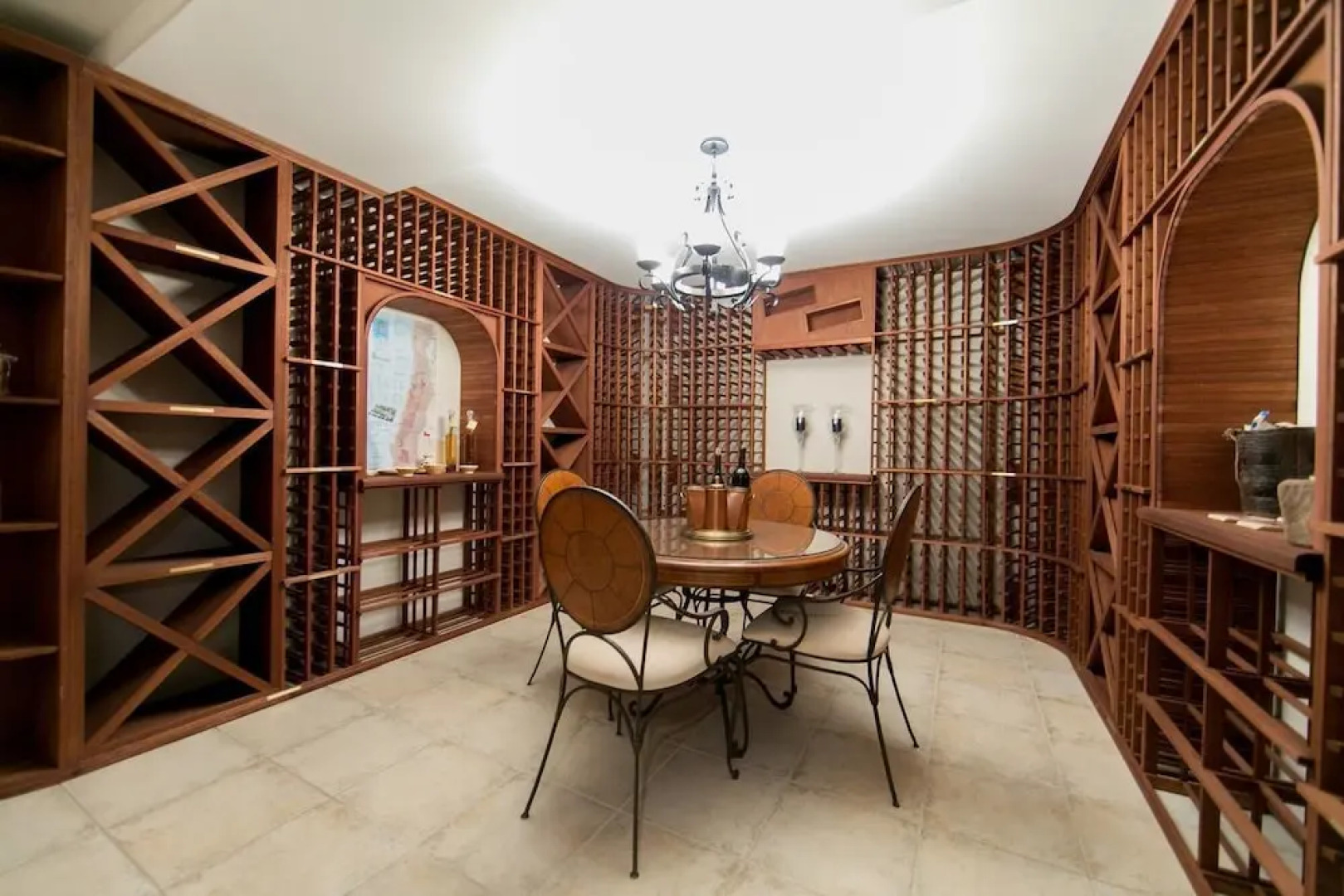 Luxurious Victorian Mansion on 200 Acre Estate