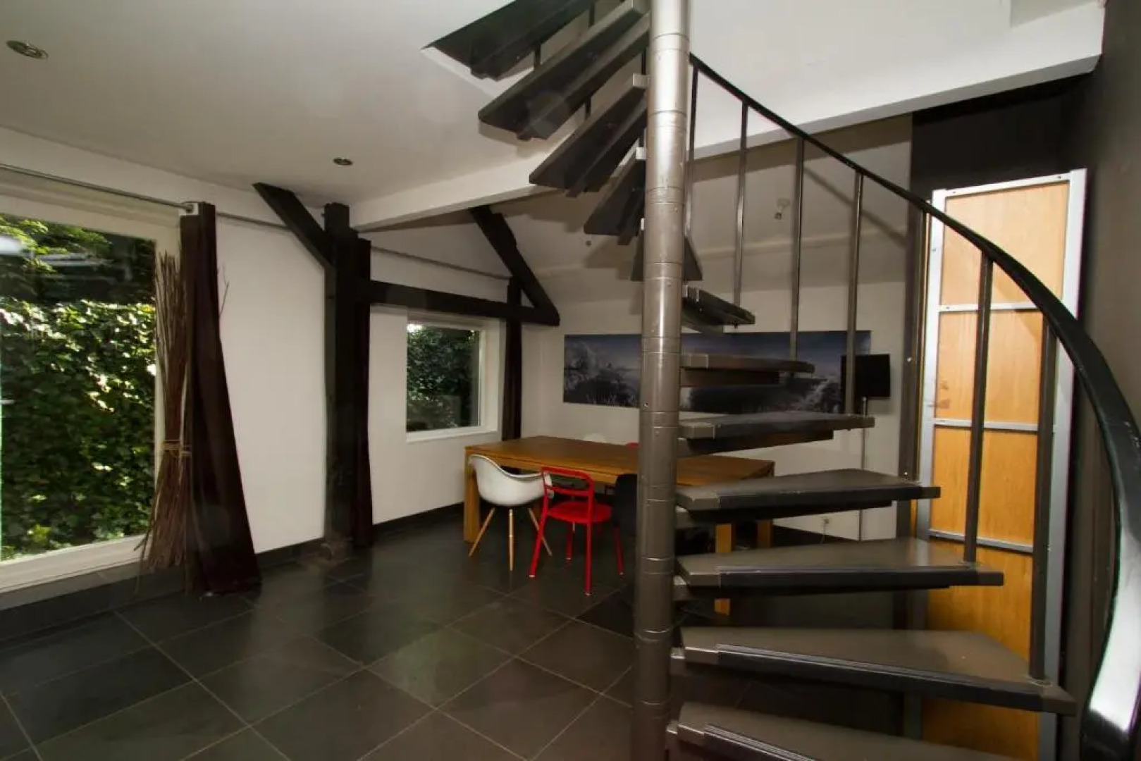 Koeienstal, Private House with wifi and free parking for 1 car