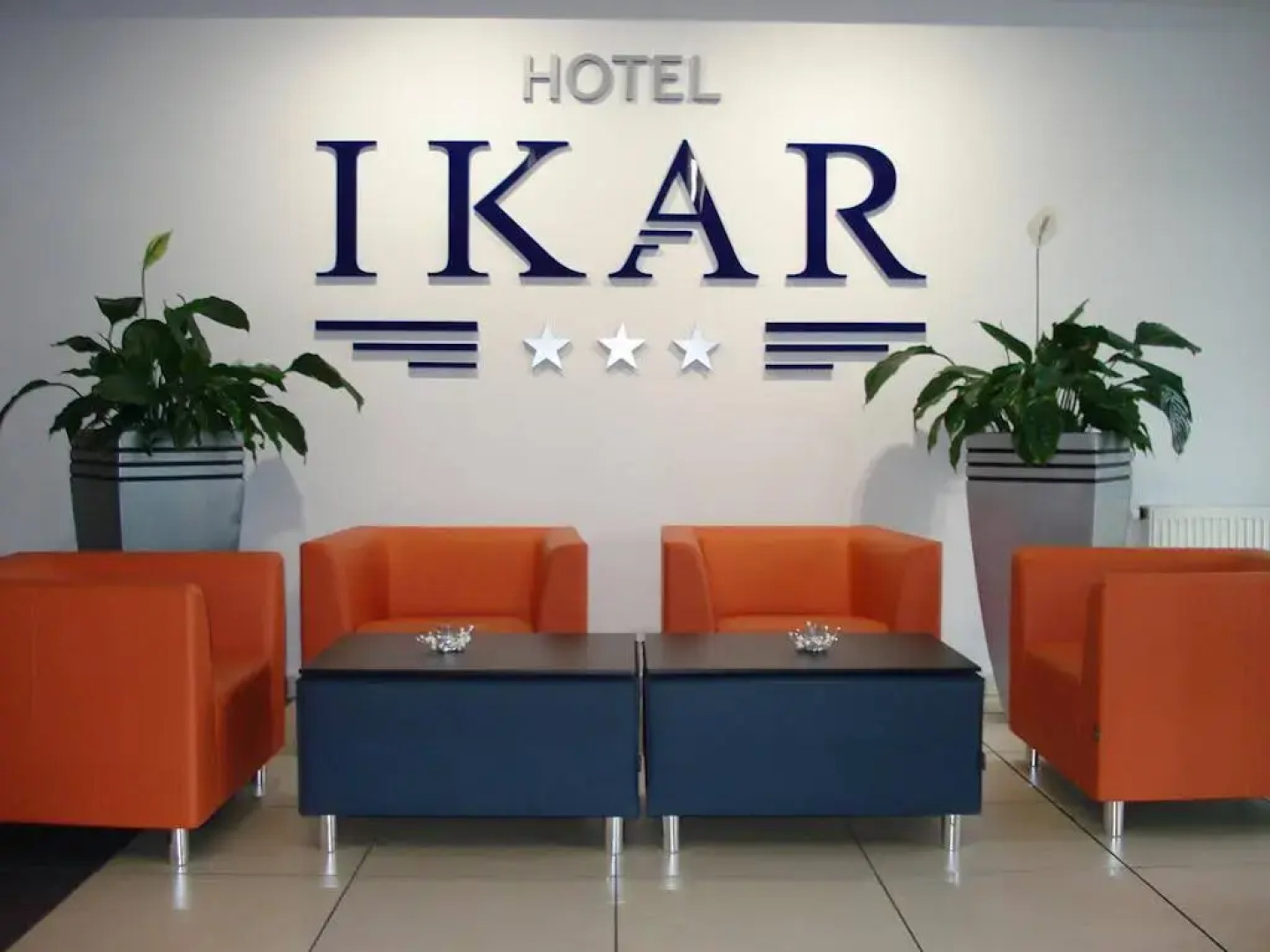 Hotel IKAR