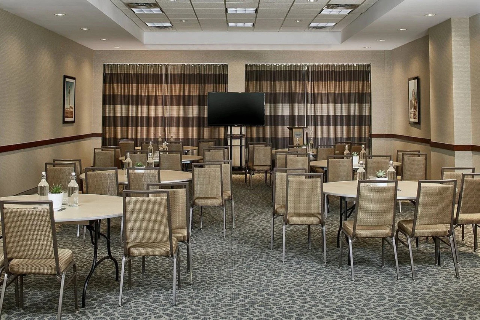 Courtyard Portland Downtown/Convention Center