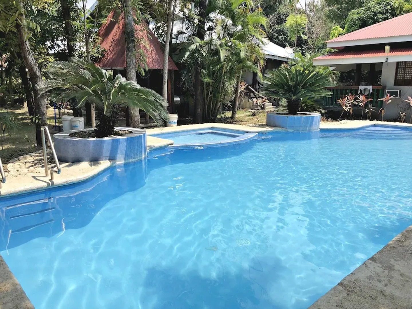 The Pelican's Resort