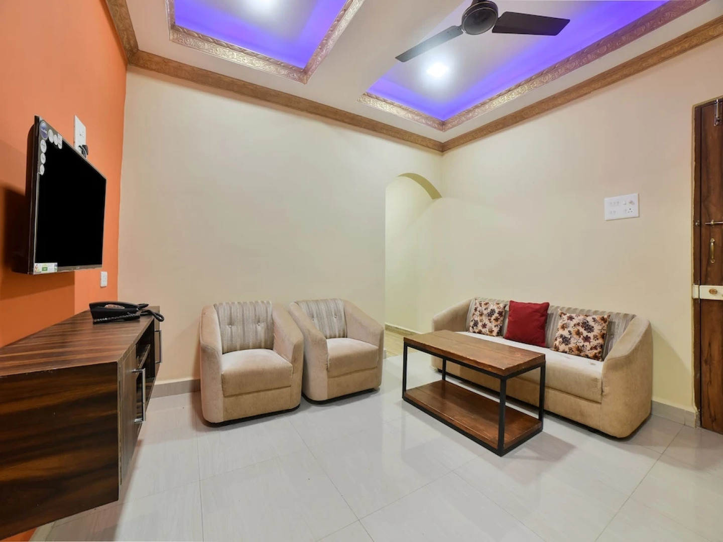 Oyo 29017 Ruby Residency