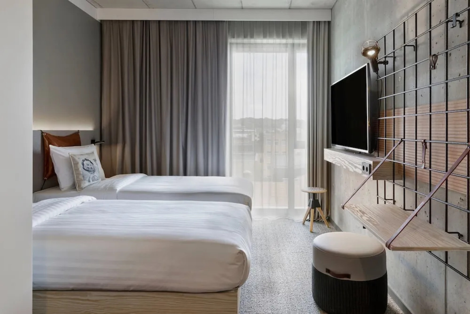 Отель Moxy Kaunas