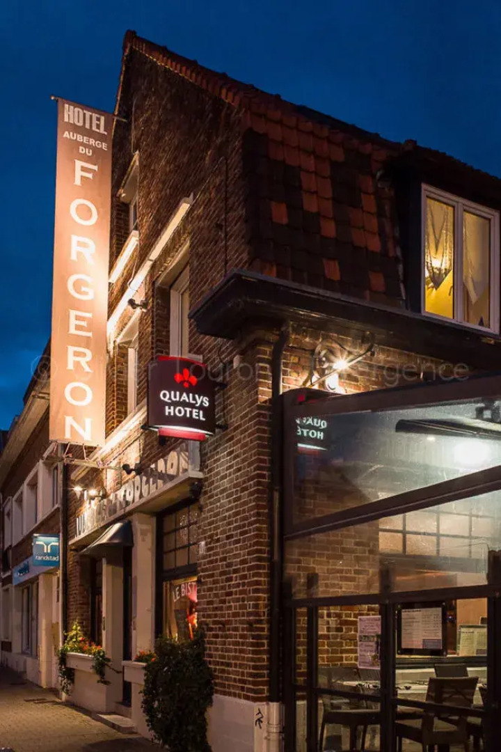 The Originals Boutique, Hôtel Auberge du Forgeron, Lille Sud