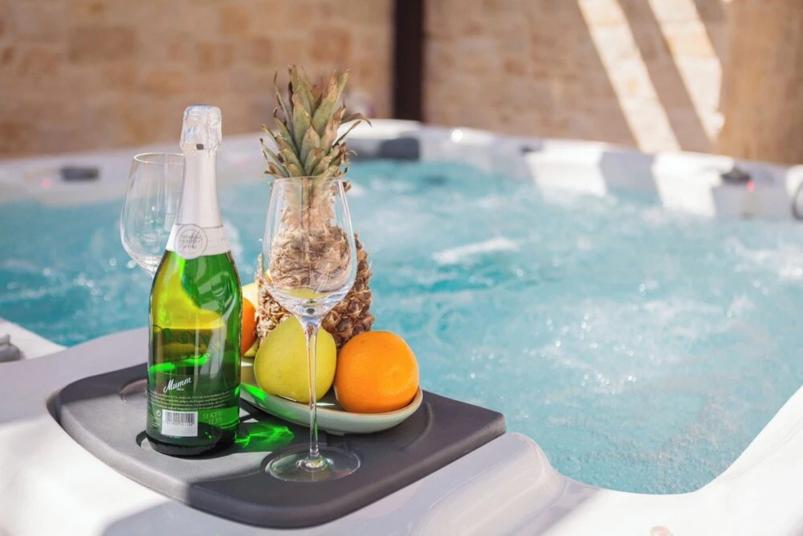 Luxury at Villa Cama - Your Dream Vacation Rental!