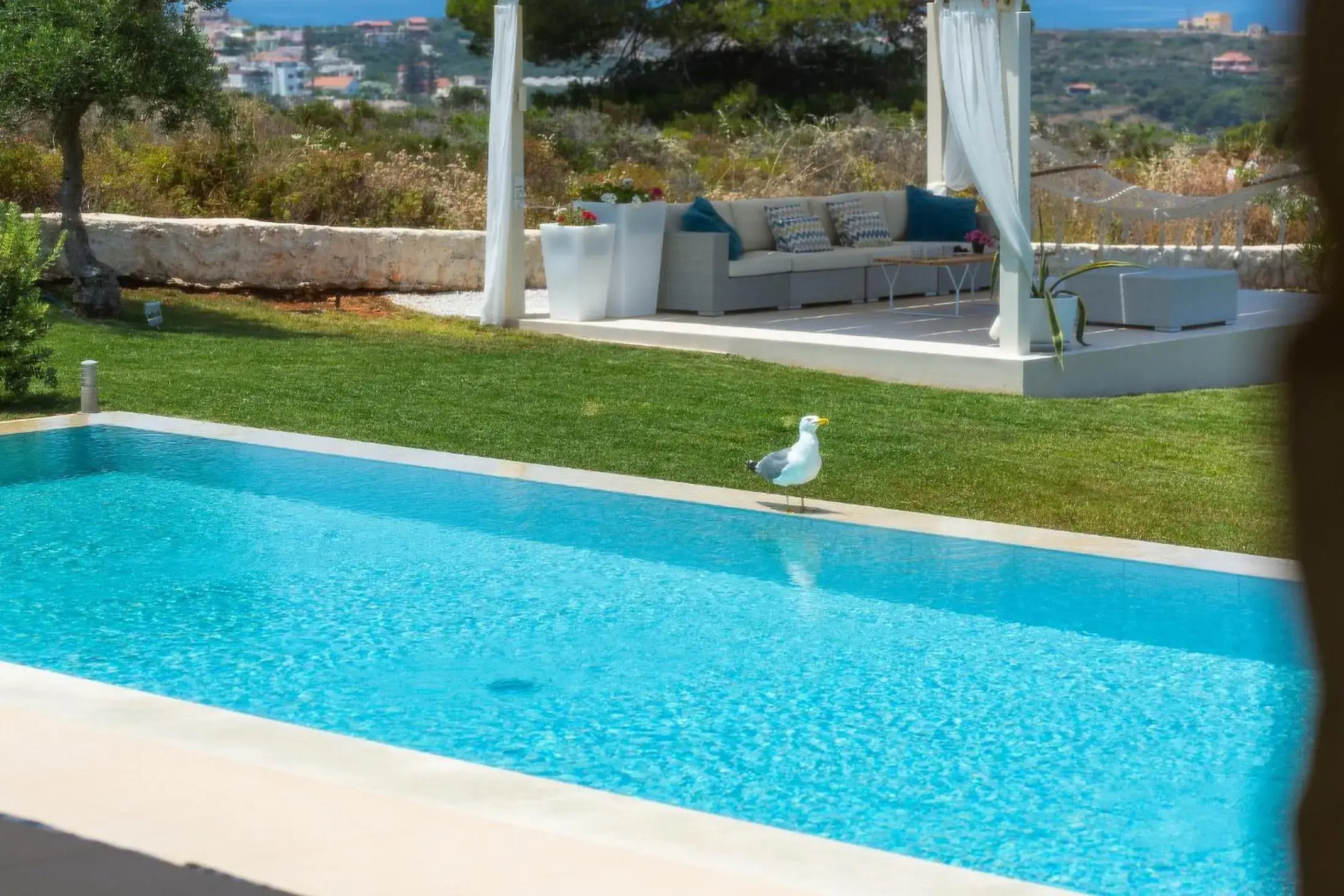 Villa Elias