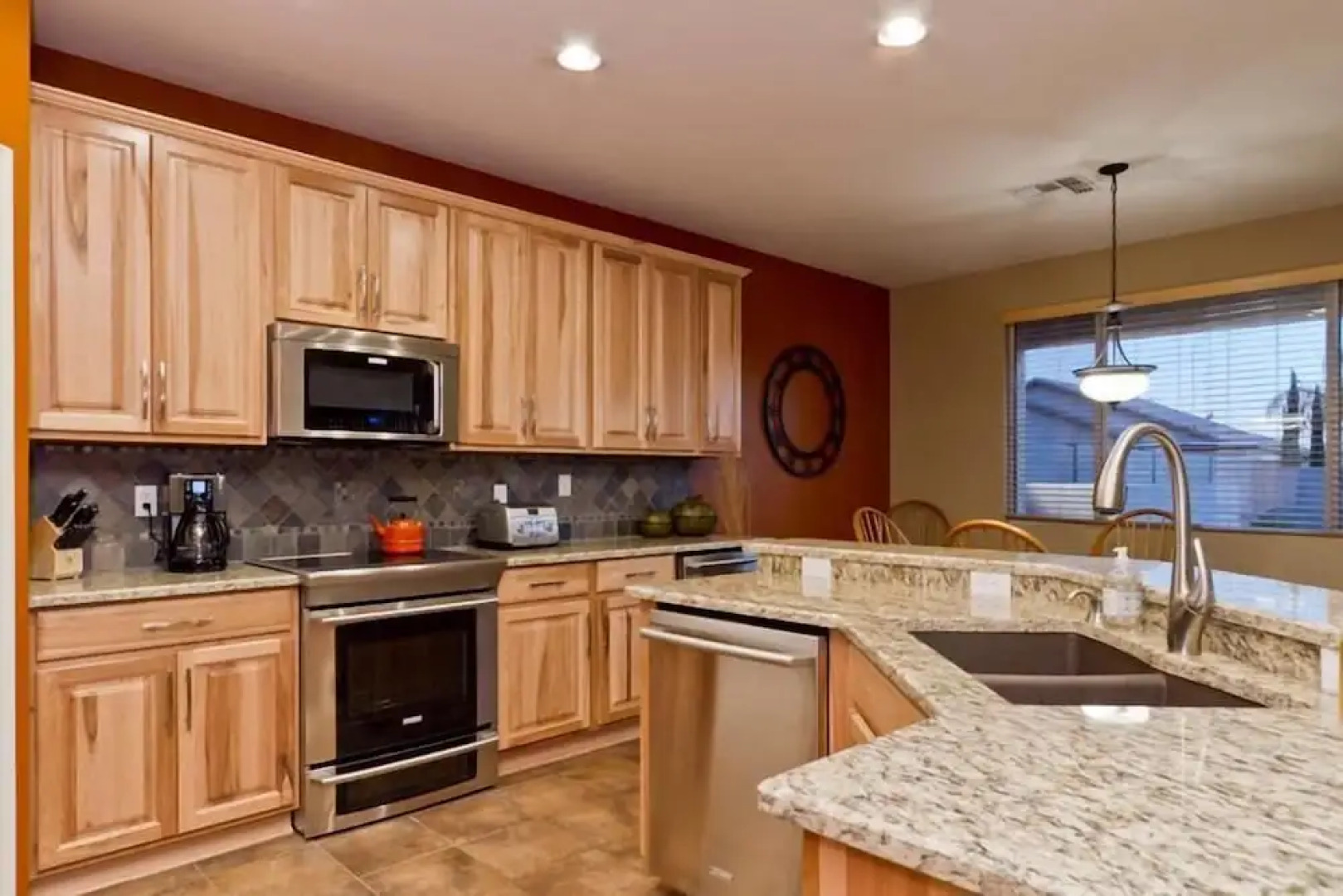 Peoria Desert Splendor By Signature Vacation Rentals