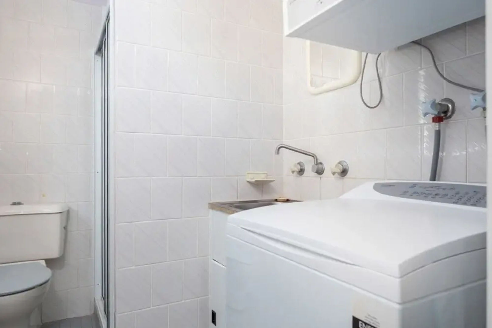 Retreat Beside The Beach - Unit One