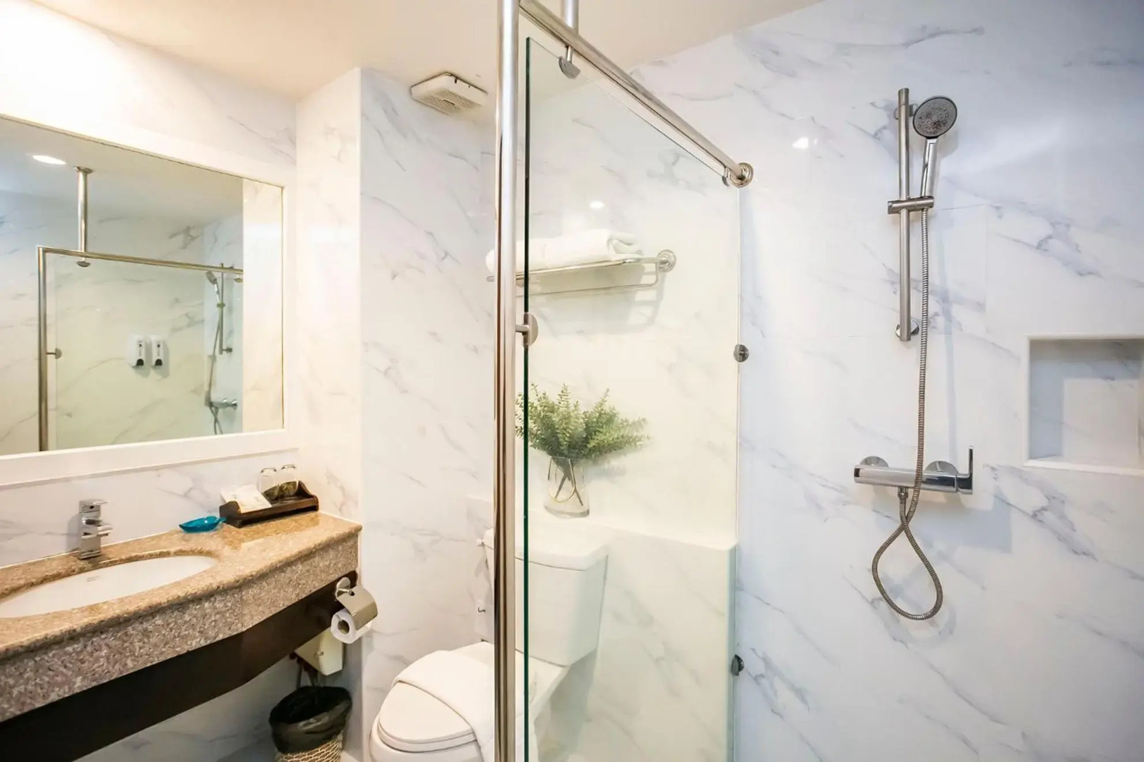 Empress Pattaya Hotel