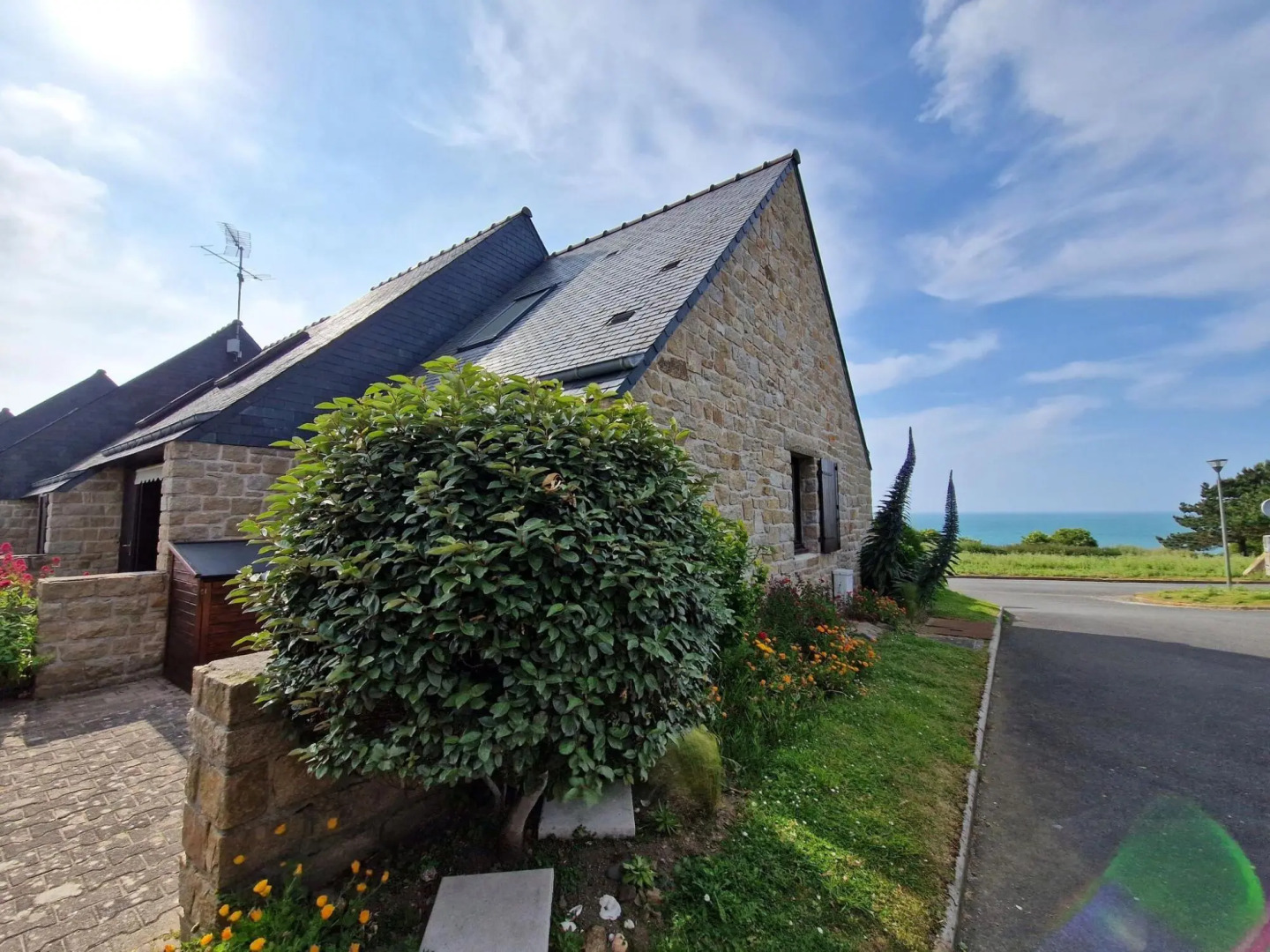 House on Emerald Coast Near Gr34 Trail