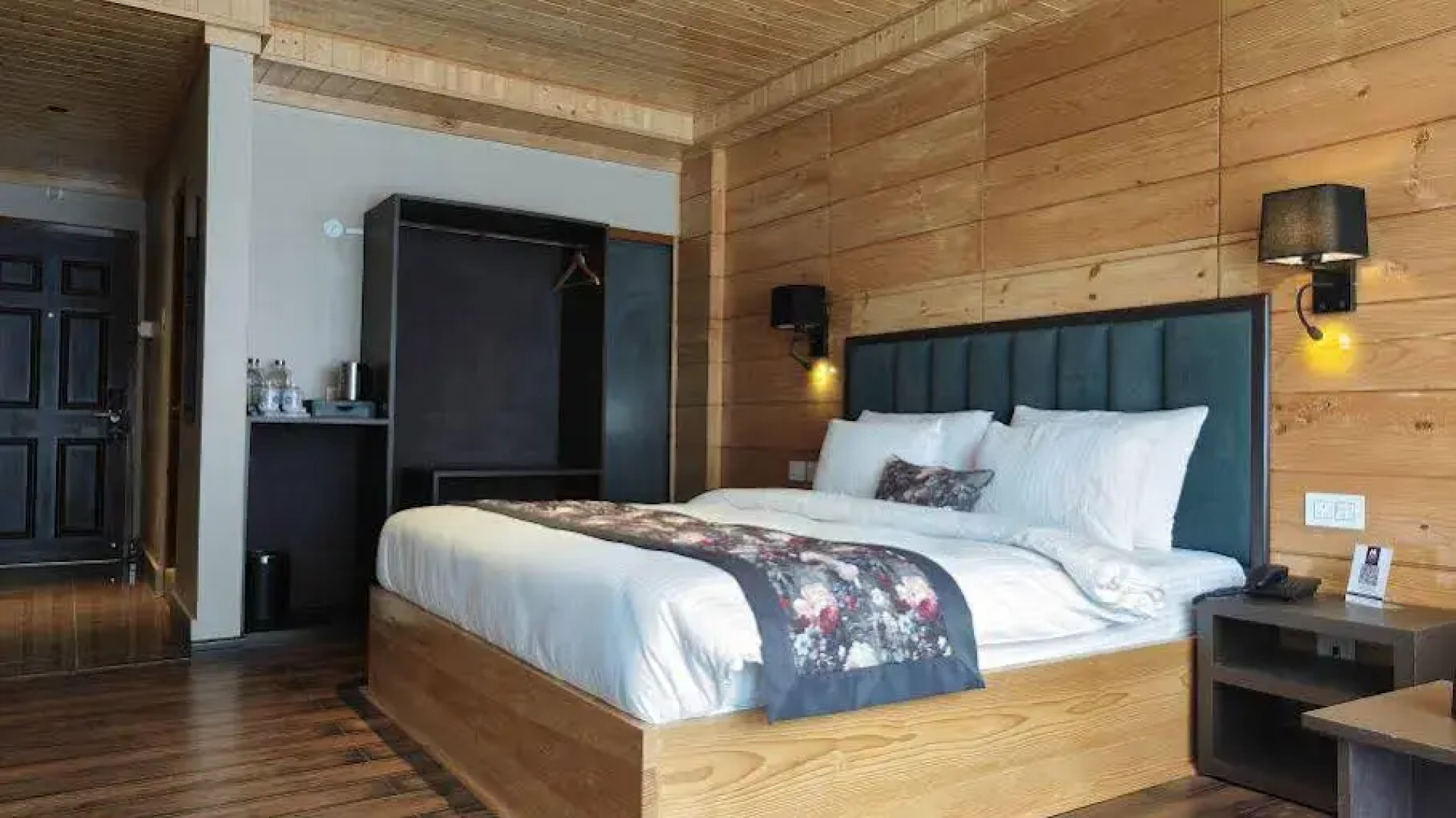 Mount Bayul Shangri-La Resort