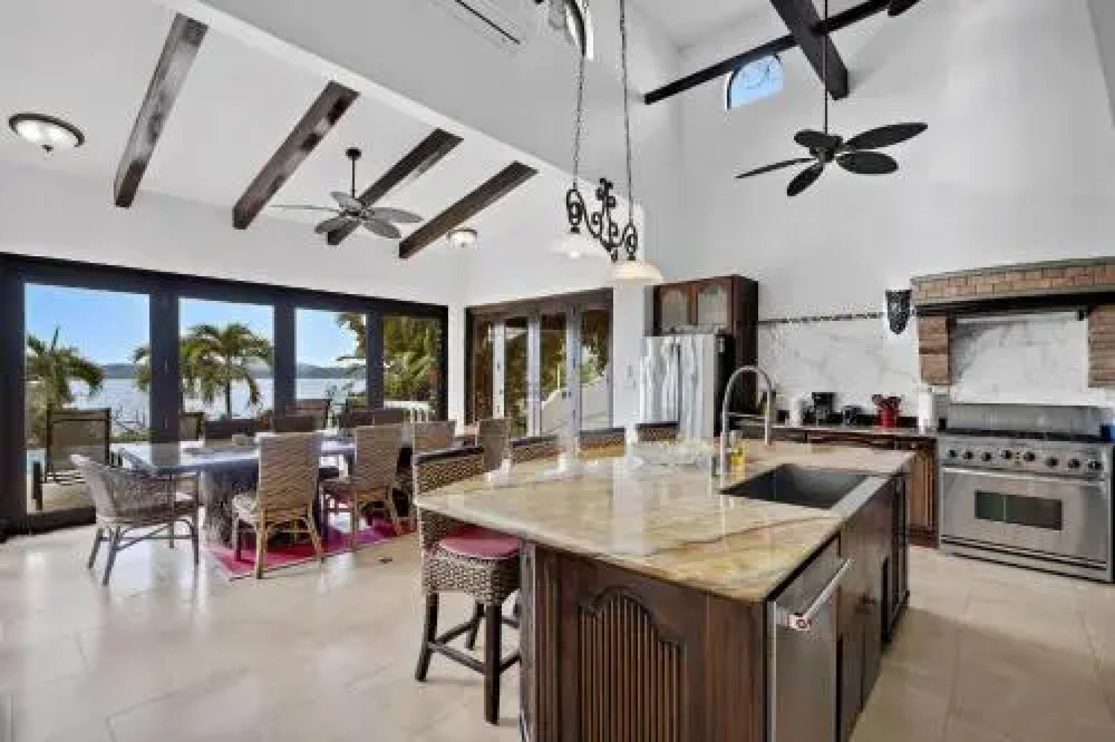 Villa Bougainvillea - Million dollar view - Beautiful Villa