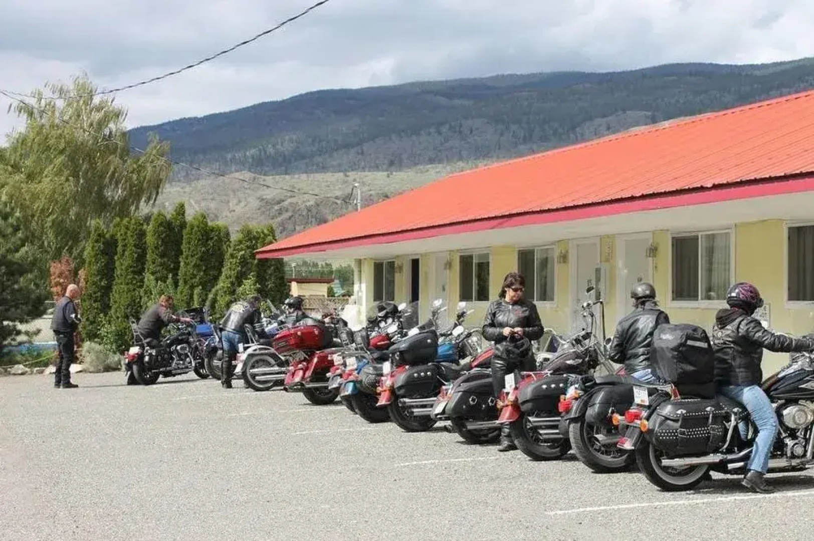 Sage Hills Motel