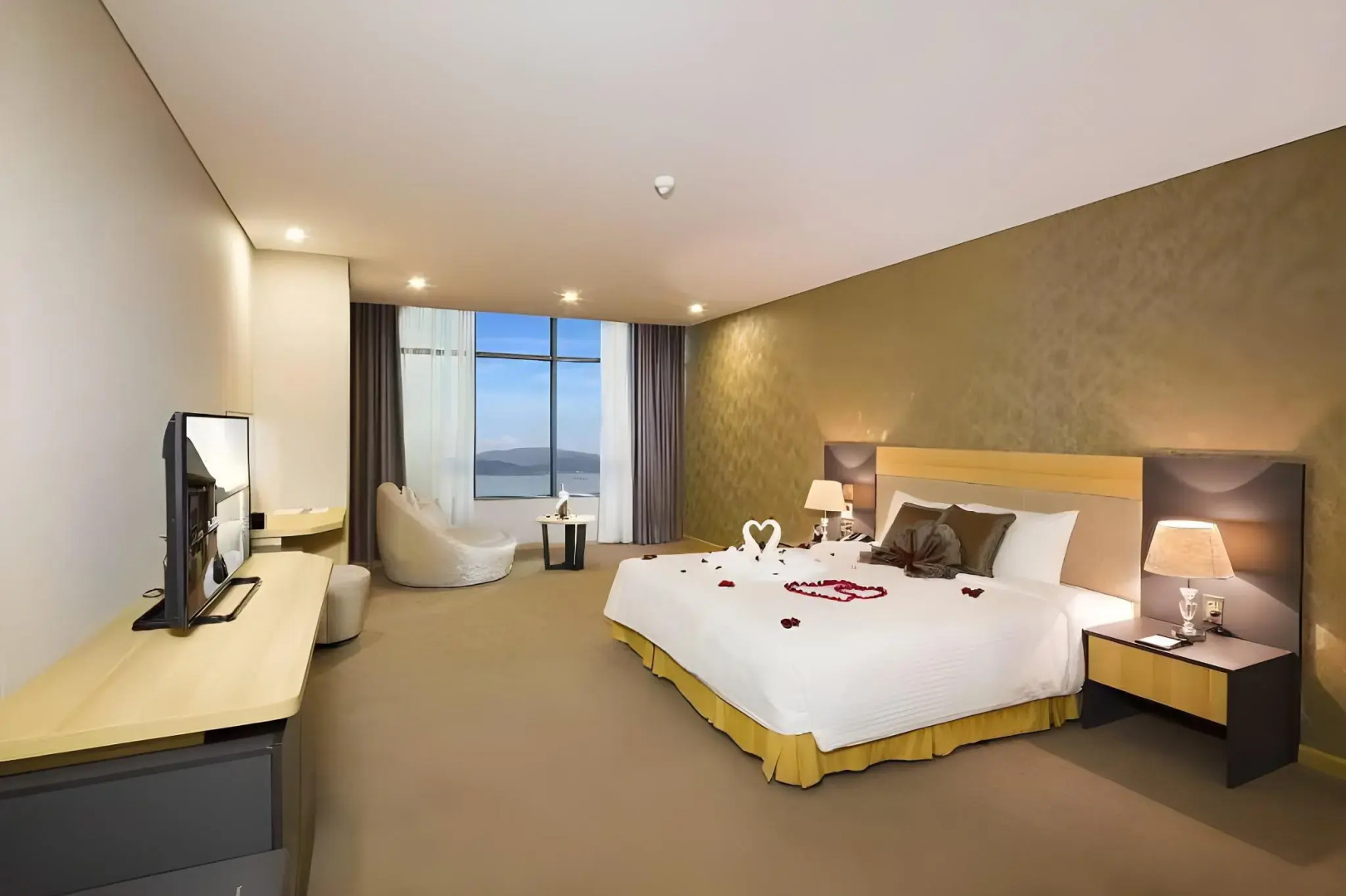 Muong Thanh Luxury Nha Trang Hotel