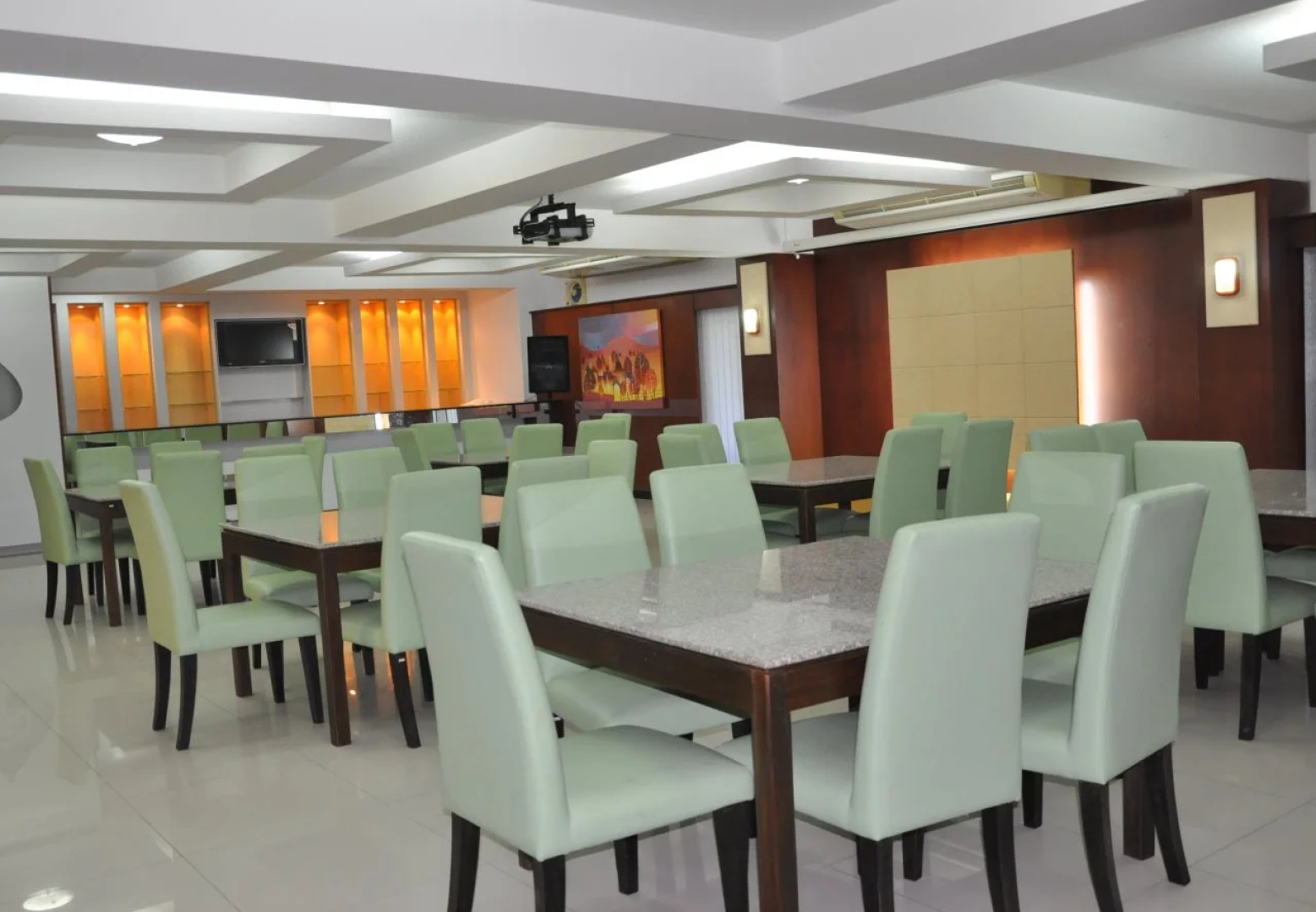 Suanwaruan Hotel