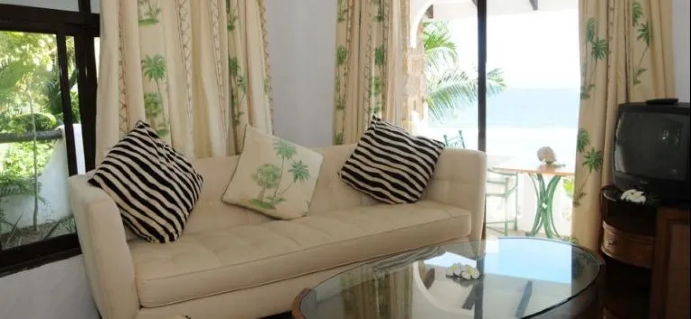 Edens Holiday Villas