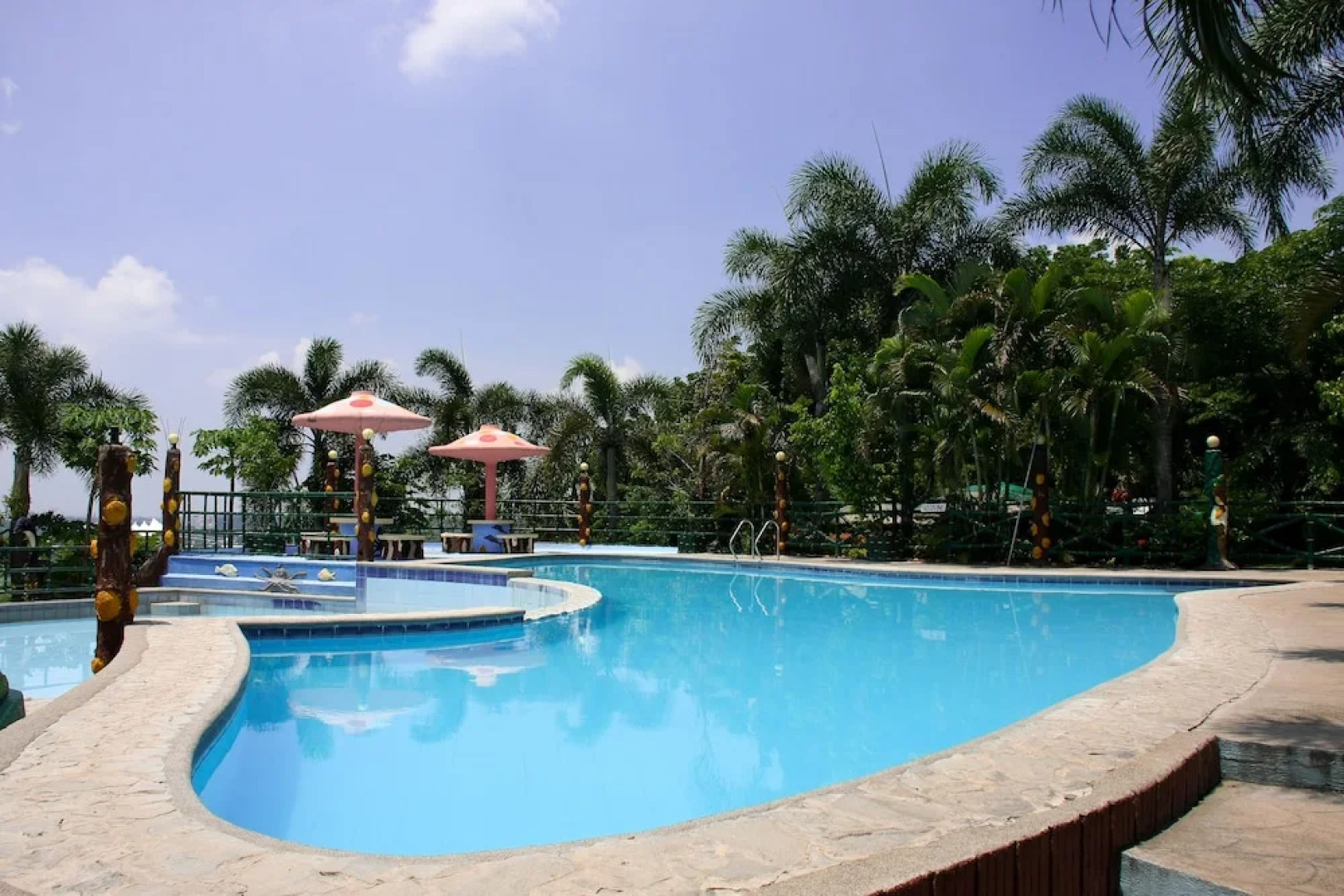 Paradise Ranch Eco Tourism Park