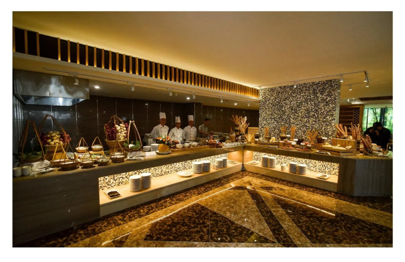 The Mira Central Park Hotel