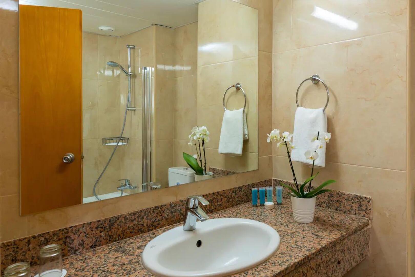 Ascos Coral Beach Hotel