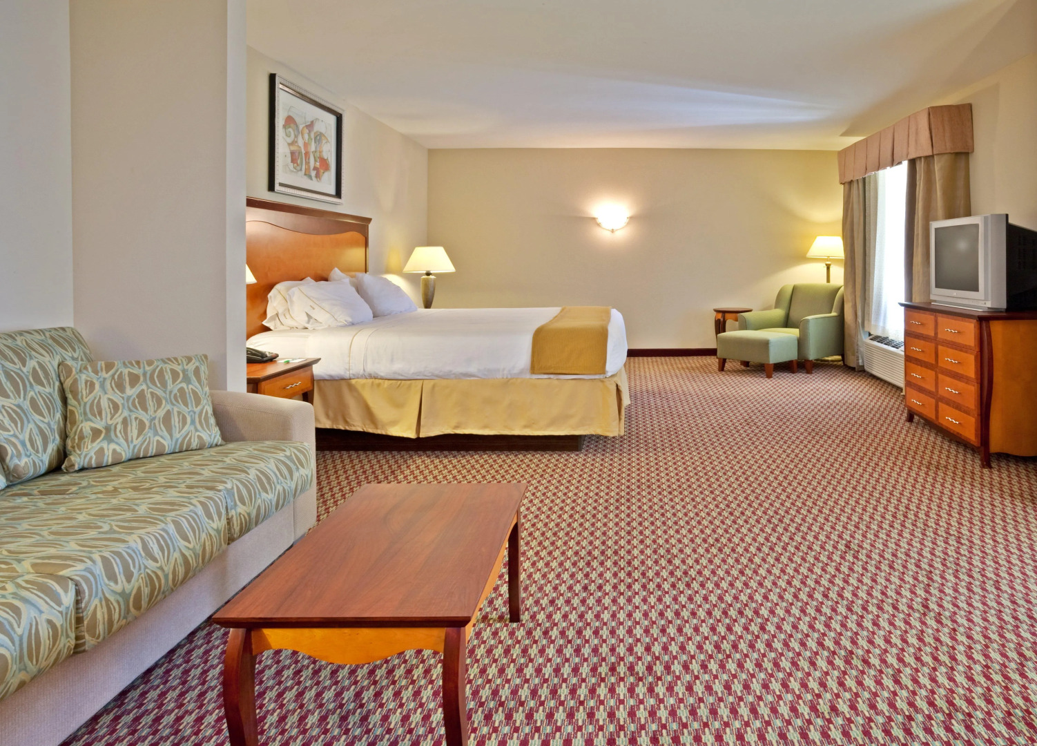 Holiday Inn Express Hotel & Suites Birmingham - Inverness by IHG
