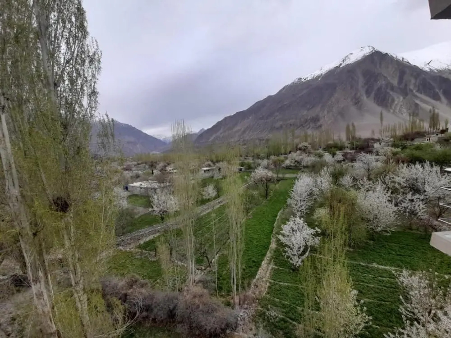 Hunza Grand Motel