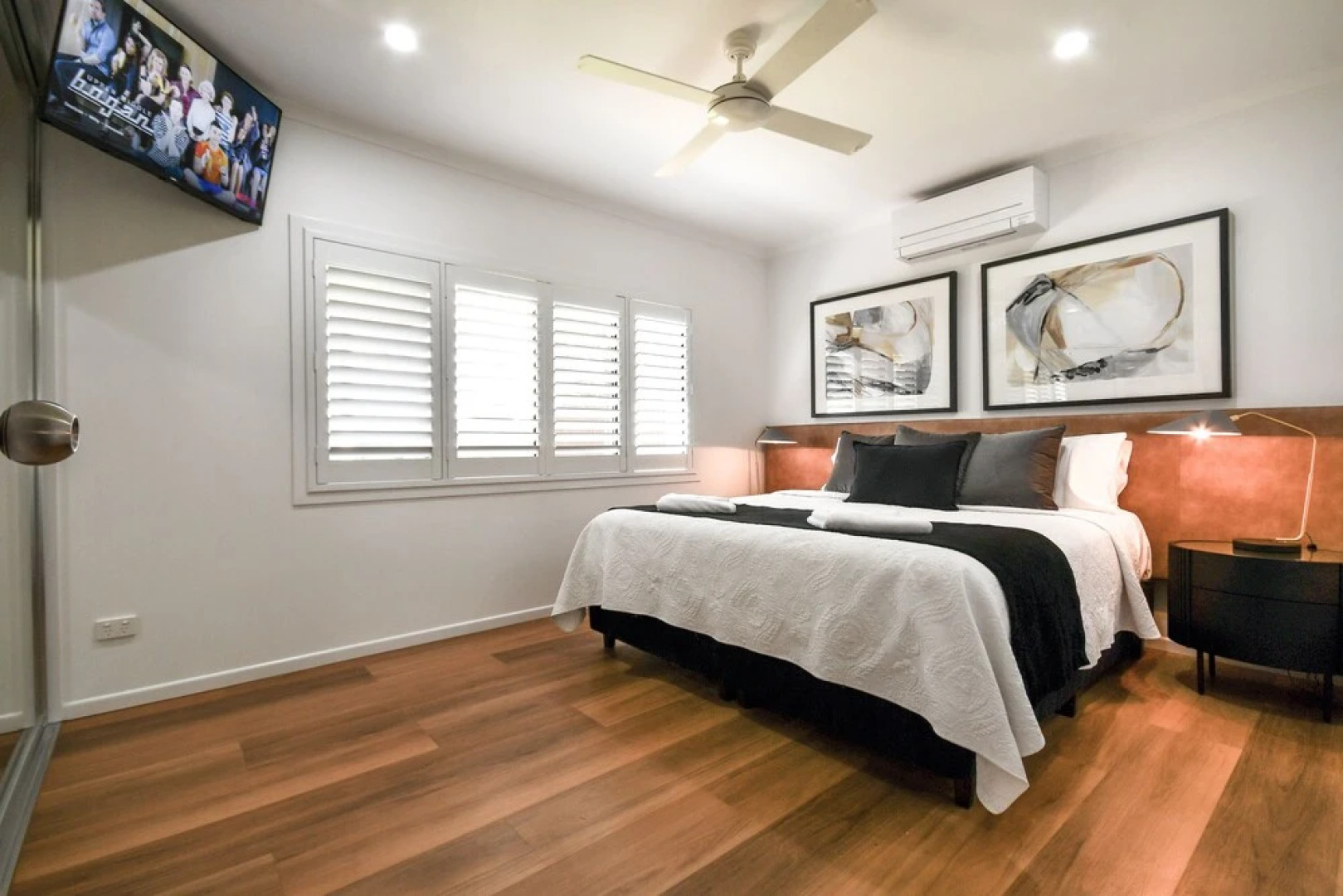 Birds 'n' Bloom Cottages