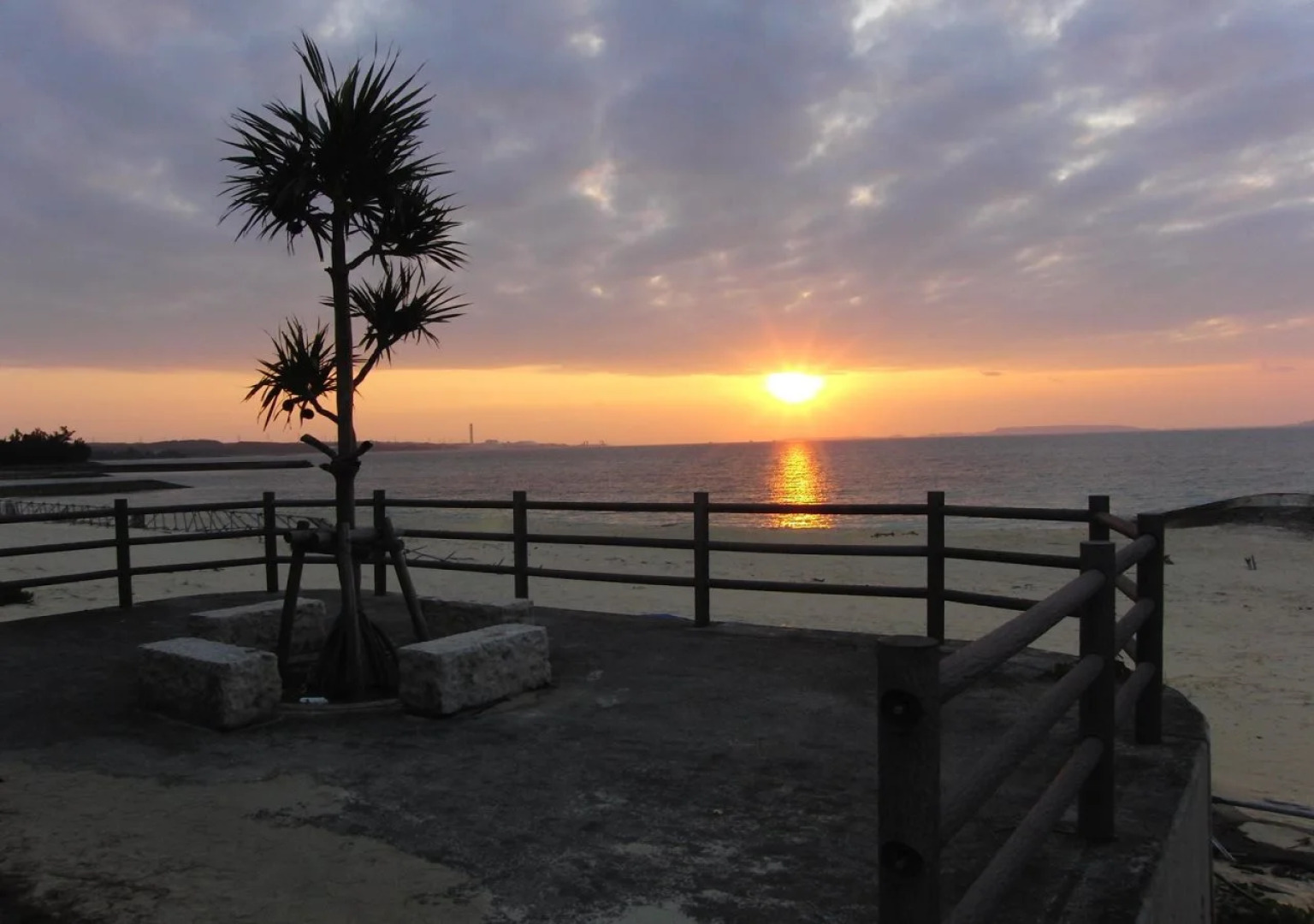 Kariyushi Condominium Resort Kin Beach Side House Gracia