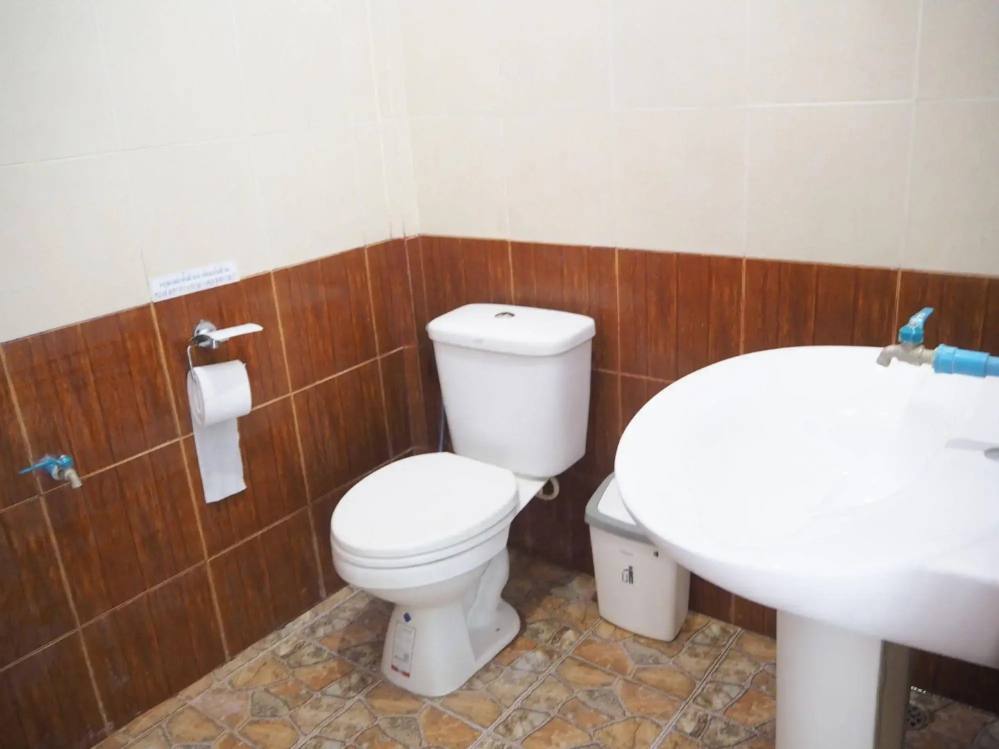 Hatzanda Lanta Resort